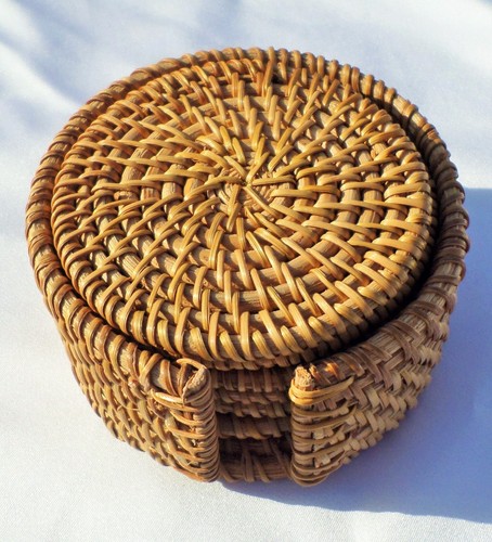 Vtg rattan natural woven - natural,