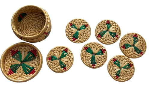 Round rattan coasters - 6,